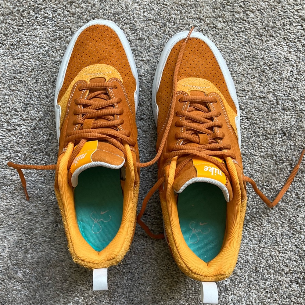 Nike Air Max 1 Serena Williams Design Crew - Picture 3 of 7